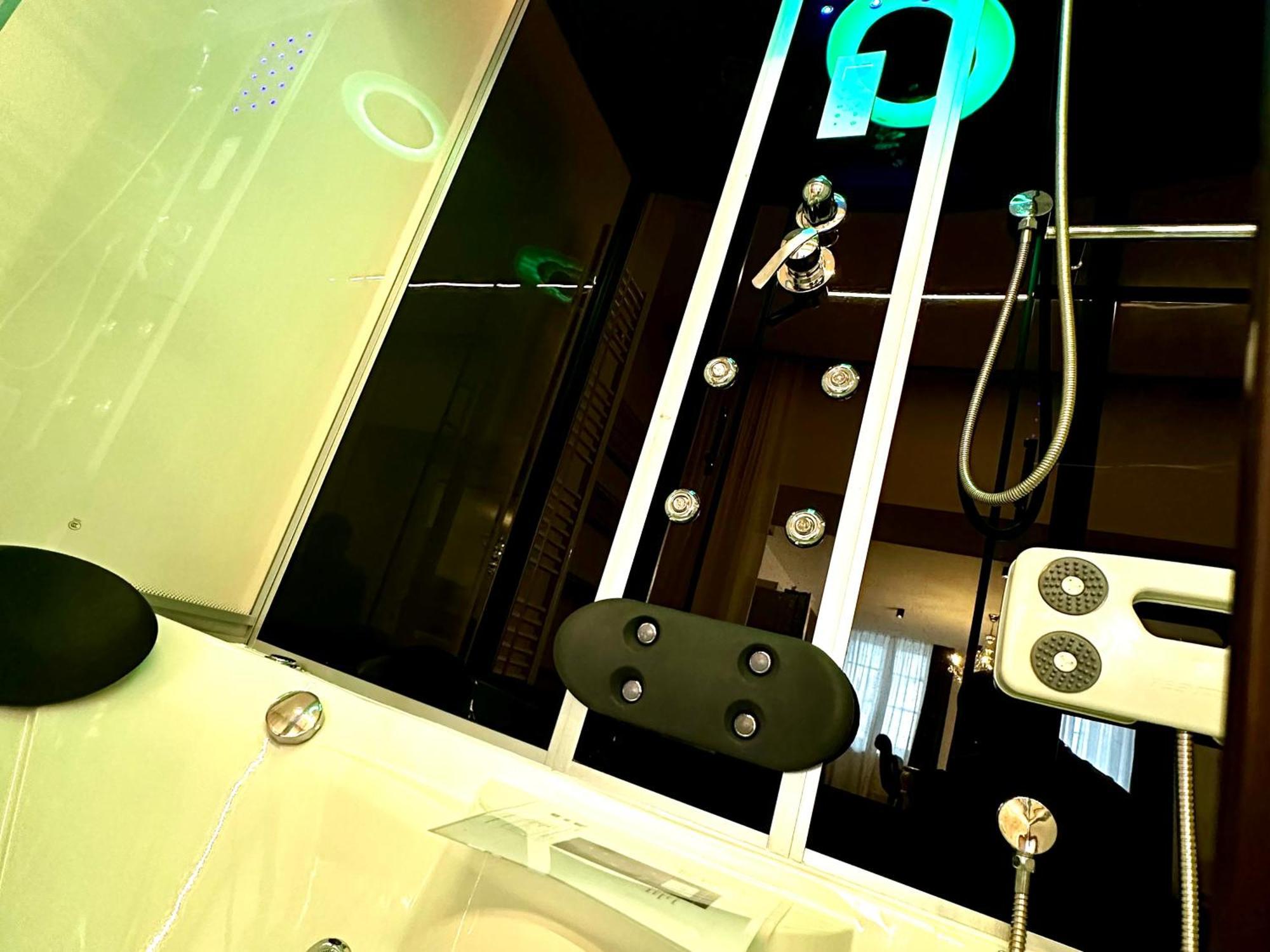 Beefree Whirlpoolsuite34-Free Parking & Fast Internet Passavia Esterno foto