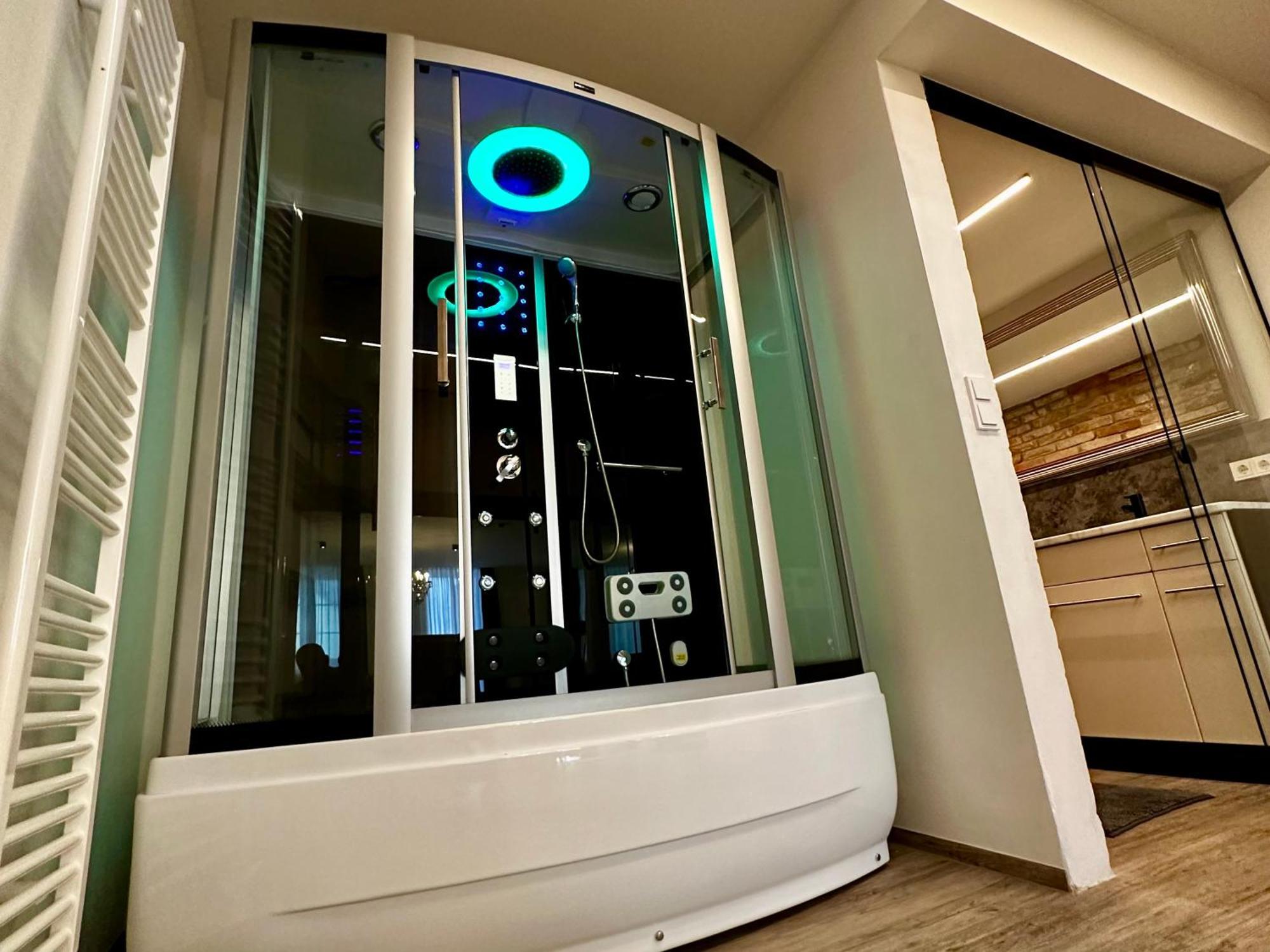 Beefree Whirlpoolsuite34-Free Parking & Fast Internet Passavia Esterno foto